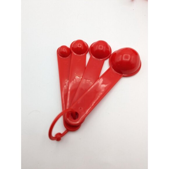 Vintage Betty Crocker Nesting Hanging Measuring Cups And Spoons Red - Picture 5 of 7